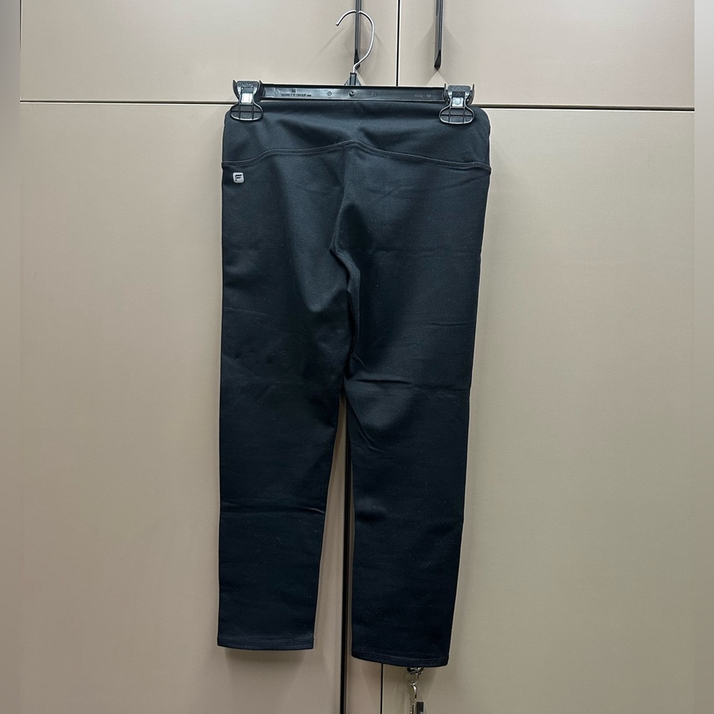 Workout Clothes Bundle- Xs - image 4